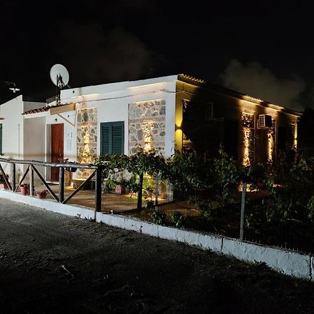 Villa Casa Spezzara Santa Domenica Talao Exterior foto
